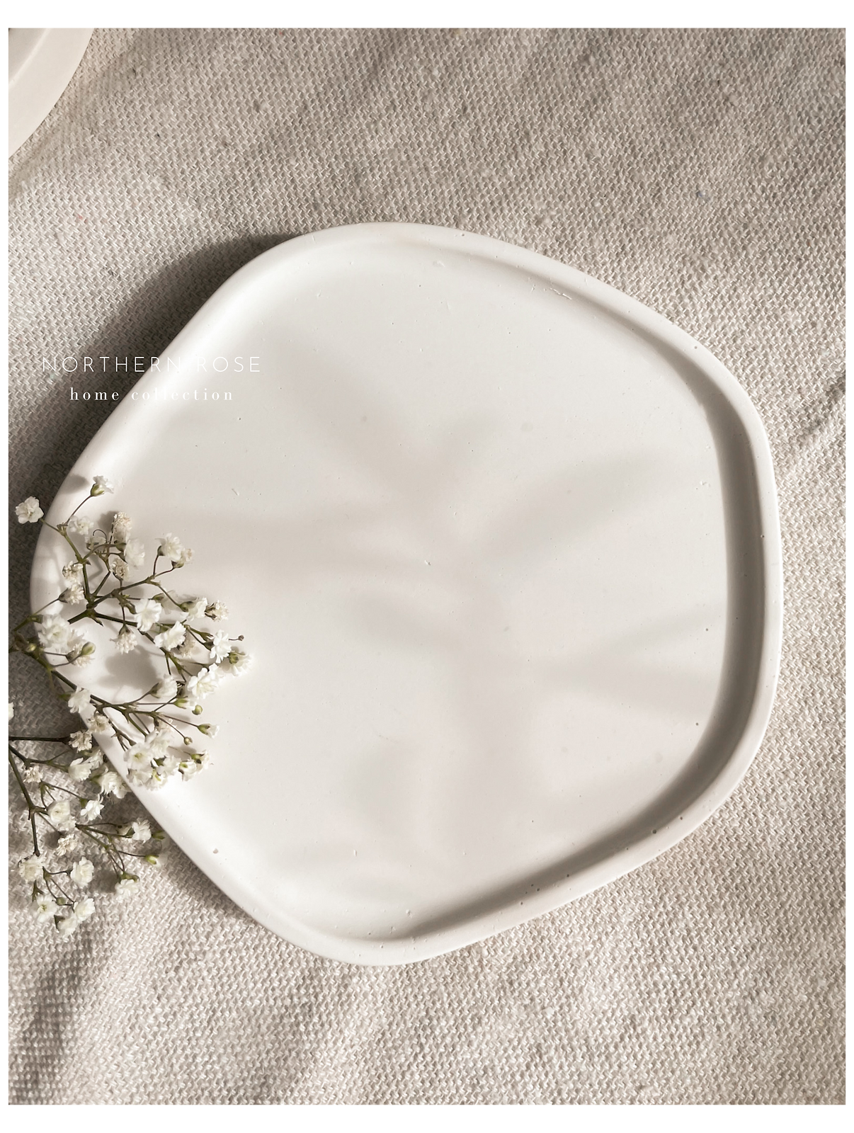Small Round Irregular Tray