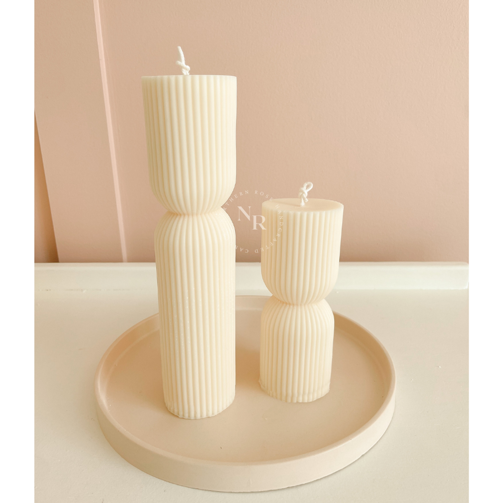 Hourglass Pillar Duo