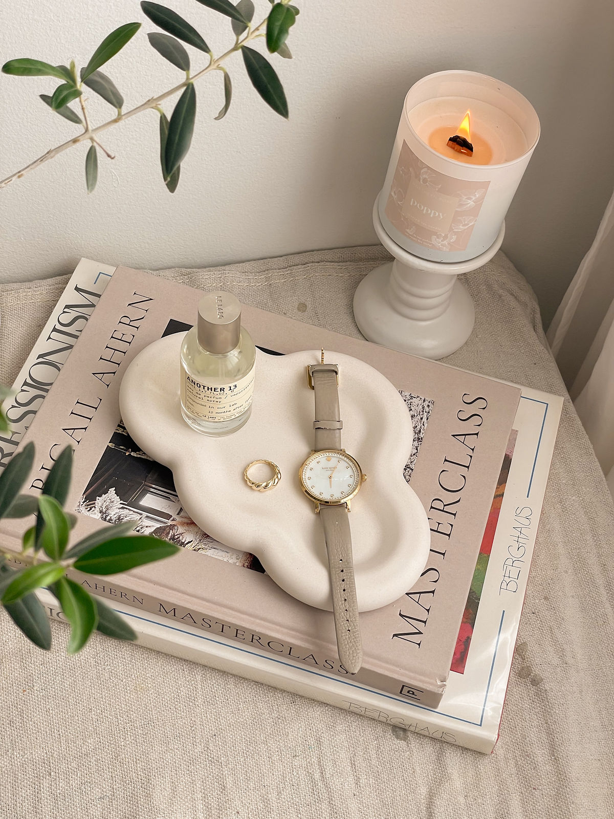Cloud Tray