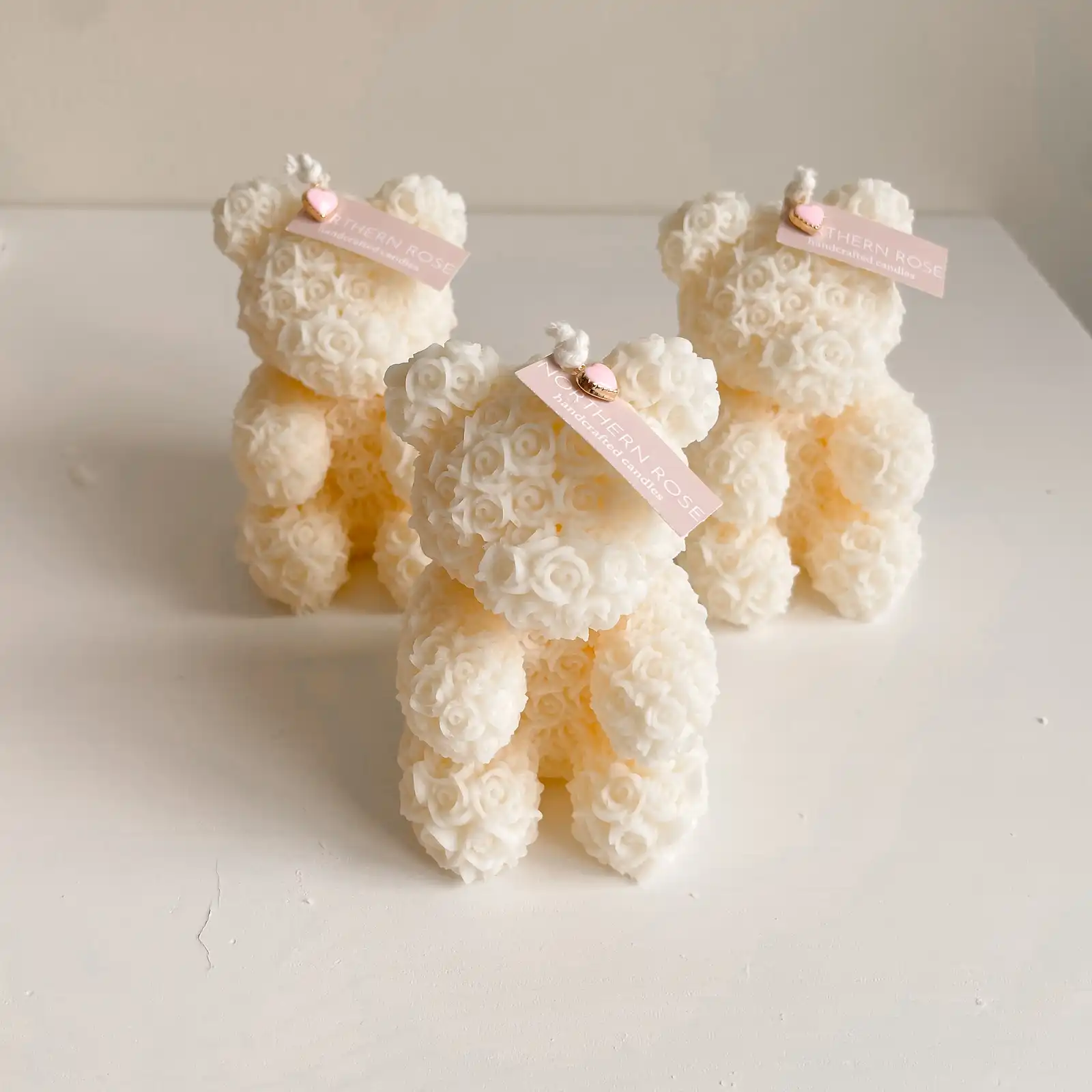 Thumbnail: Rose Teddy