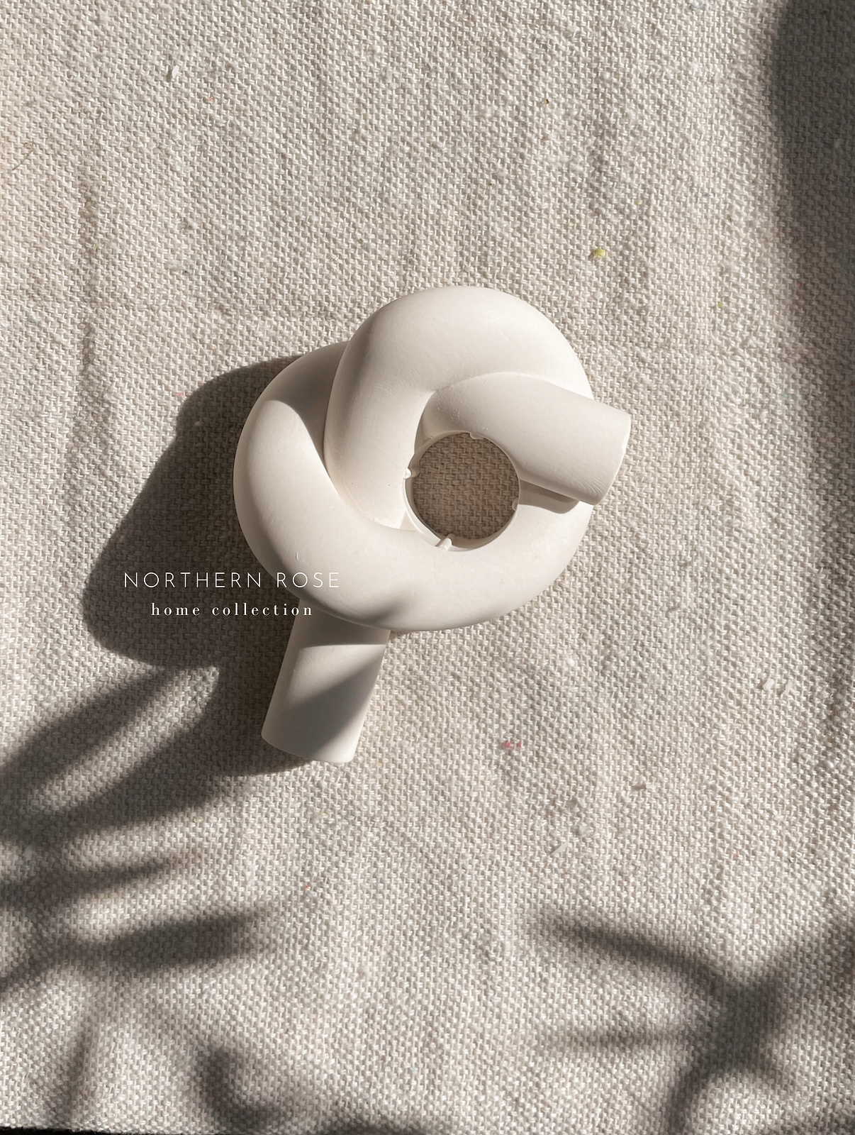 Knot Candle Stick Holder