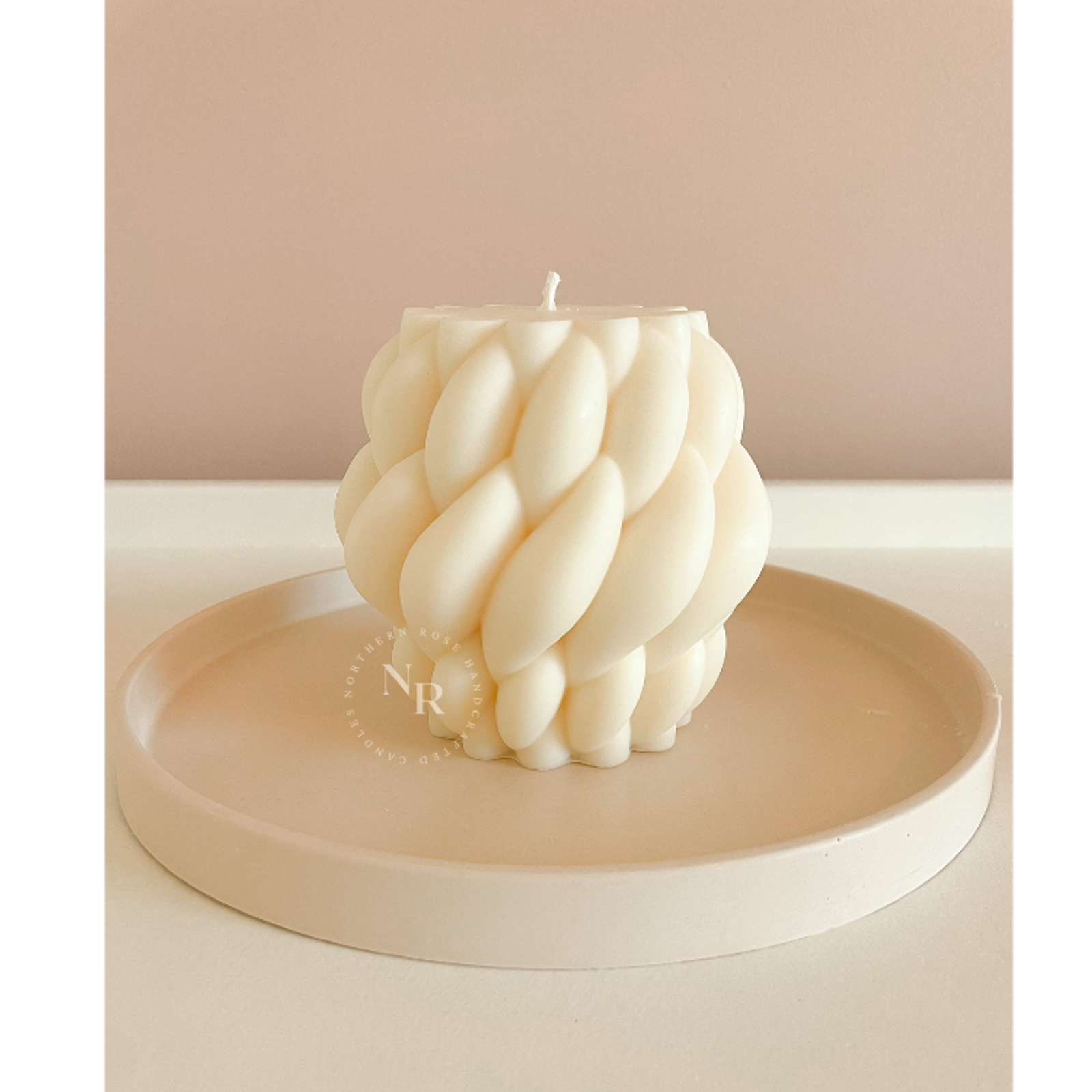 Ella Knit Candle