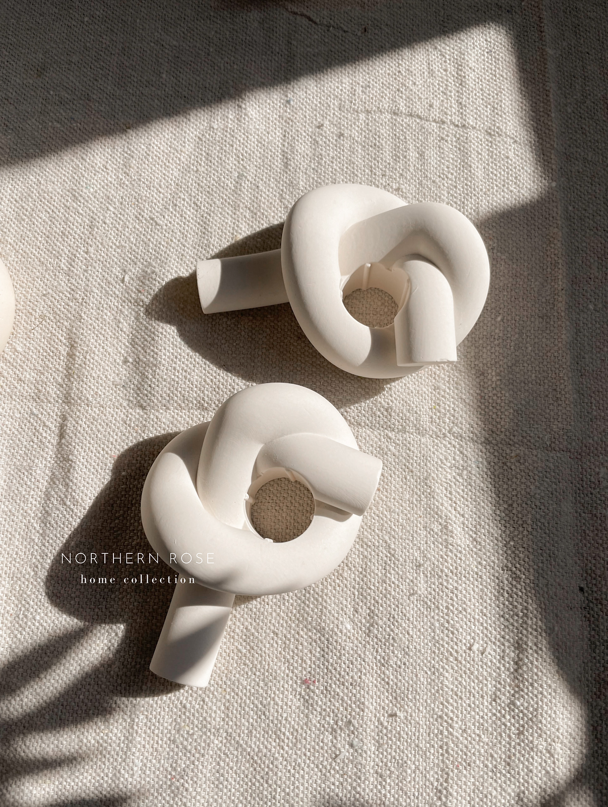 Knot Candle Stick Holder